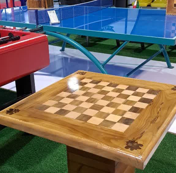 خرید میز شطرنج از شرکت دیاکو تولید کننده انواع تجهیزات ورزشی و میز شطرنج